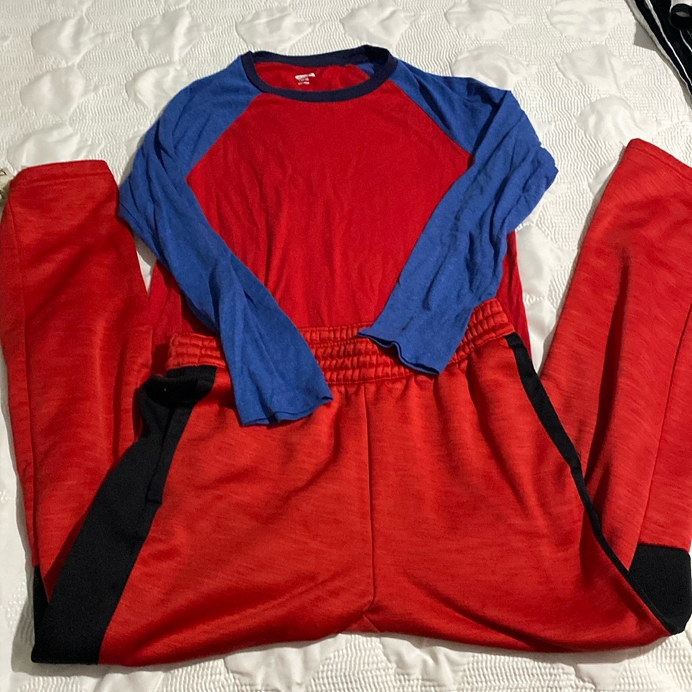 2- Pieces Like-New - Old Navy Fleece Sweatpants & Long Sleeves T Shirt